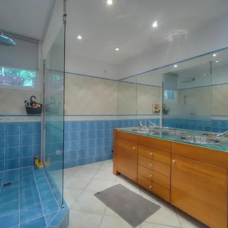 Βίλα Oasis De Calme Avec Piscine Proche De Cannes