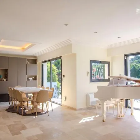 Oasis De Calme Avec Piscine Proche De Cannes