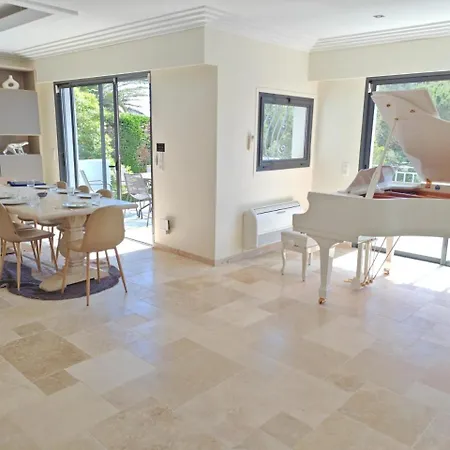 Oasis De Calme Avec Piscine Proche De Cannes *