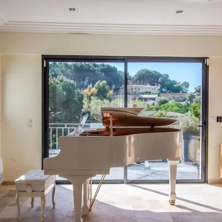 Oasis De Calme Avec Piscine Proche De Cannes
